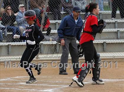 Thumbnail 3 in Rosamond vs. Bellarmine-Jefferson (Desert Classic) photogallery.