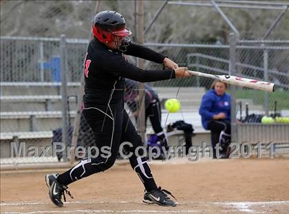 Thumbnail 1 in Rosamond vs. Bellarmine-Jefferson (Desert Classic) photogallery.