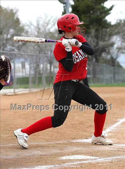 Thumbnail 2 in Rosamond vs. Bellarmine-Jefferson (Desert Classic) photogallery.