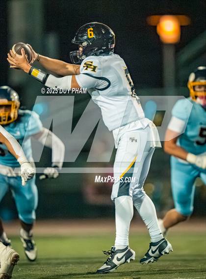 Thumbnail 1 in Sunny Hills @ Marina photogallery.