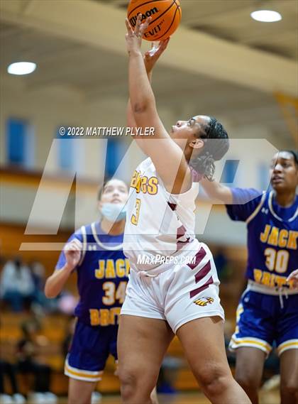 Thumbnail 1 in Jack Britt @ Douglas Byrd photogallery.