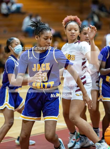 Thumbnail 2 in Jack Britt @ Douglas Byrd photogallery.