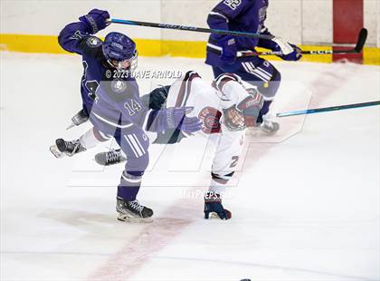 Thumbnail 2 in Avon Old Farms vs. Cushing Academy (NEPSAC Elite 8 Final) photogallery.