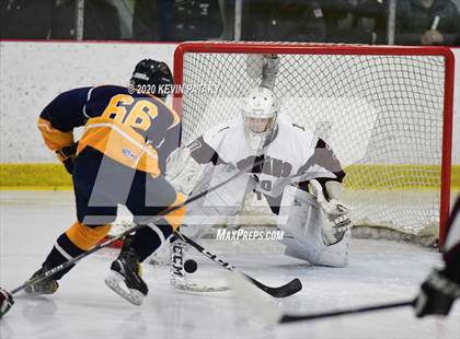 Thumbnail 3 in East Haven @ North Haven photogallery.