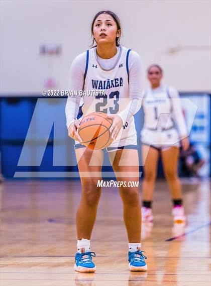 Thumbnail 3 in Maryknoll vs Waiakea (Imua Invitational) photogallery.