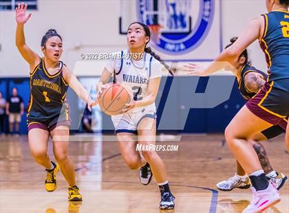 Thumbnail 2 in Maryknoll vs Waiakea (Imua Invitational) photogallery.