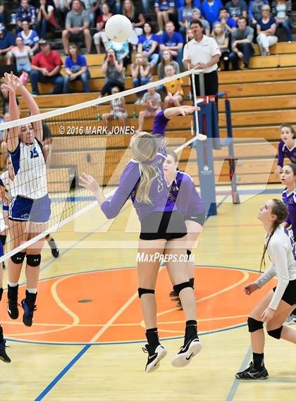 Thumbnail 1 in Northwest Christian vs. Snowflake (AIA D3 Semifinal) photogallery.