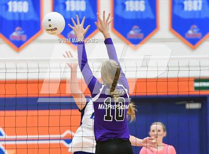Thumbnail 2 in Northwest Christian vs. Snowflake (AIA D3 Semifinal) photogallery.
