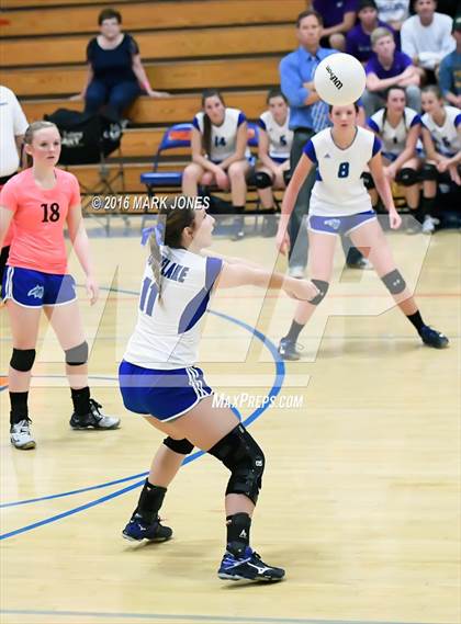 Thumbnail 3 in Northwest Christian vs. Snowflake (AIA D3 Semifinal) photogallery.