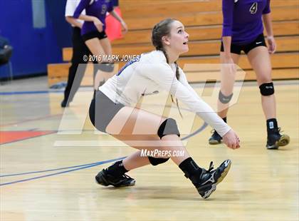 Thumbnail 3 in Northwest Christian vs. Snowflake (AIA D3 Semifinal) photogallery.