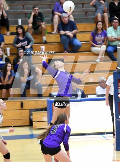 Thumbnail 2 in Northwest Christian vs. Snowflake (AIA D3 Semifinal) photogallery.