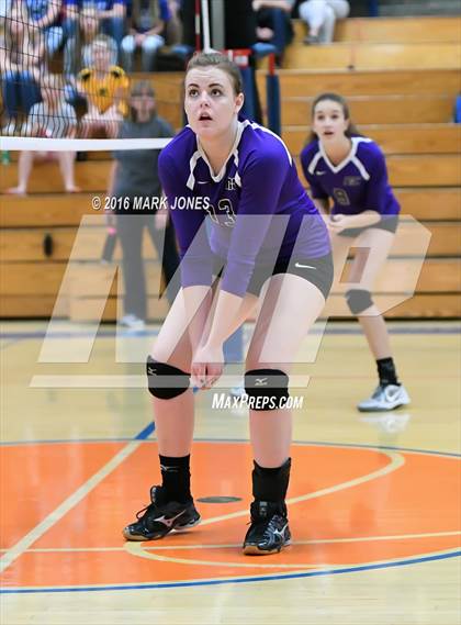 Thumbnail 2 in Northwest Christian vs. Snowflake (AIA D3 Semifinal) photogallery.