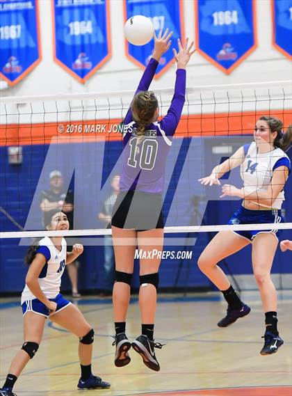 Thumbnail 2 in Northwest Christian vs. Snowflake (AIA D3 Semifinal) photogallery.