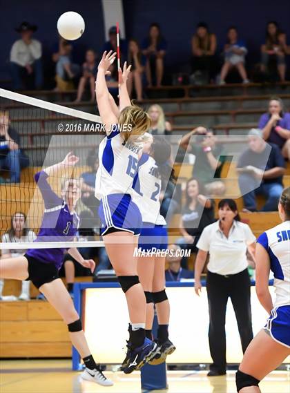 Thumbnail 2 in Northwest Christian vs. Snowflake (AIA D3 Semifinal) photogallery.