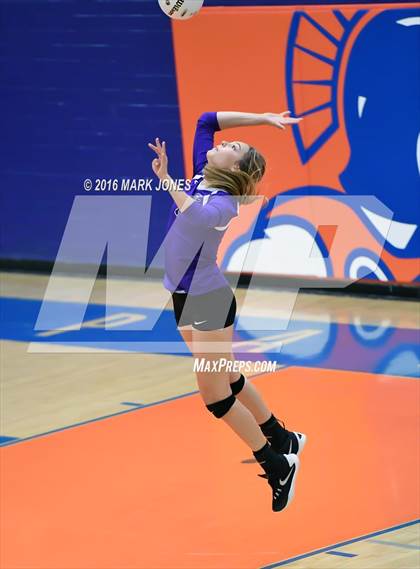 Thumbnail 3 in Northwest Christian vs. Snowflake (AIA D3 Semifinal) photogallery.