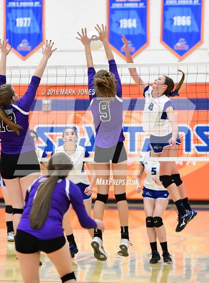 Thumbnail 1 in Northwest Christian vs. Snowflake (AIA D3 Semifinal) photogallery.