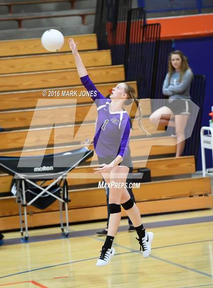 Thumbnail 2 in Northwest Christian vs. Snowflake (AIA D3 Semifinal) photogallery.