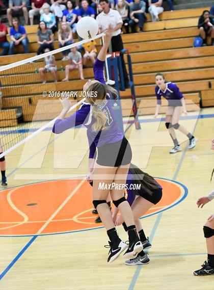 Thumbnail 3 in Northwest Christian vs. Snowflake (AIA D3 Semifinal) photogallery.