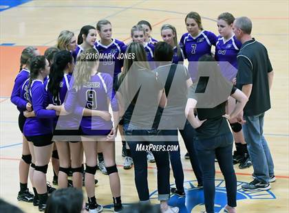 Thumbnail 2 in Northwest Christian vs. Snowflake (AIA D3 Semifinal) photogallery.