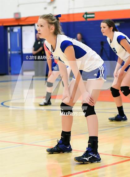 Thumbnail 3 in Northwest Christian vs. Snowflake (AIA D3 Semifinal) photogallery.