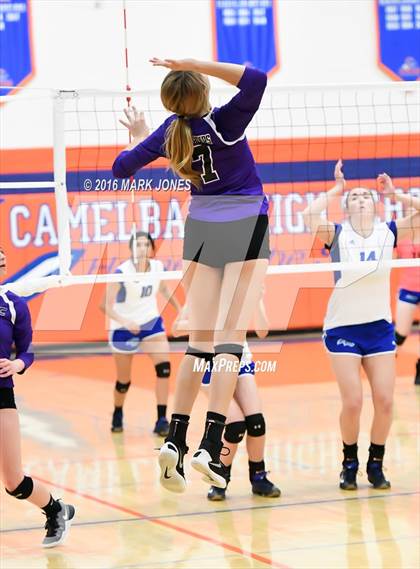 Thumbnail 2 in Northwest Christian vs. Snowflake (AIA D3 Semifinal) photogallery.
