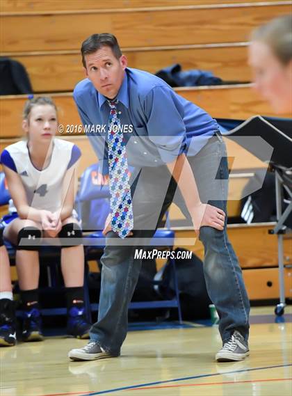 Thumbnail 2 in Northwest Christian vs. Snowflake (AIA D3 Semifinal) photogallery.
