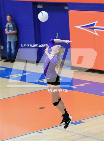 Thumbnail 2 in Northwest Christian vs. Snowflake (AIA D3 Semifinal) photogallery.