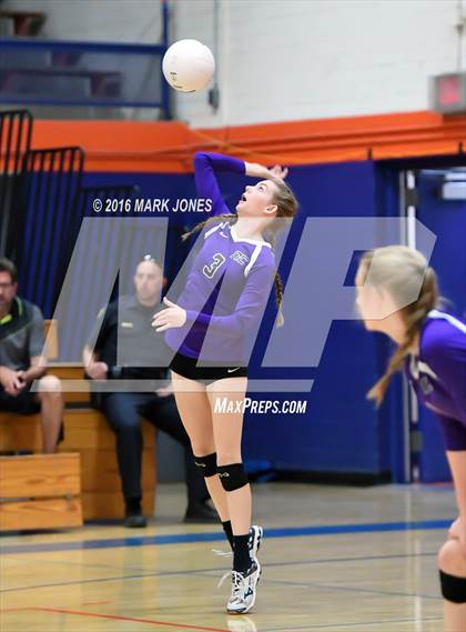 Thumbnail 3 in Northwest Christian vs. Snowflake (AIA D3 Semifinal) photogallery.