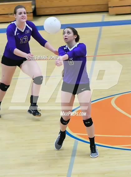 Thumbnail 1 in Northwest Christian vs. Snowflake (AIA D3 Semifinal) photogallery.