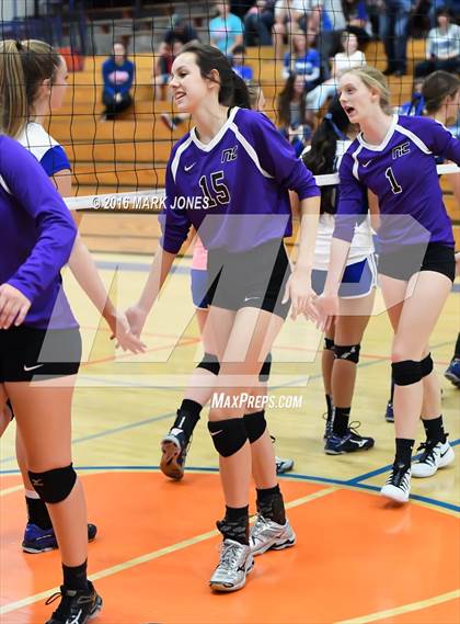Thumbnail 1 in Northwest Christian vs. Snowflake (AIA D3 Semifinal) photogallery.