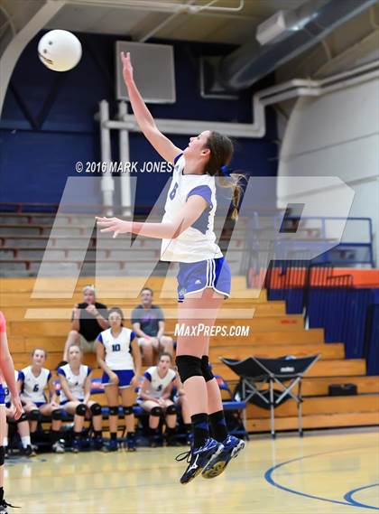 Thumbnail 2 in Northwest Christian vs. Snowflake (AIA D3 Semifinal) photogallery.