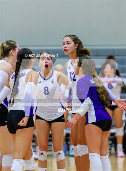 Thumbnail 2 in Stanwood @ Issaquah photogallery.