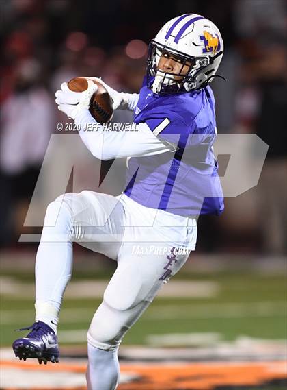 Thumbnail 2 in Chardon vs. St. Francis DeSales (OHSAA D3 Final)  photogallery.
