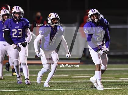 Thumbnail 3 in Chardon vs. St. Francis DeSales (OHSAA D3 Final)  photogallery.