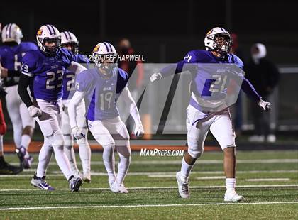 Thumbnail 2 in Chardon vs. St. Francis DeSales (OHSAA D3 Final)  photogallery.