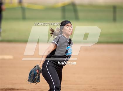 Thumbnail 3 in Grand Terrace vs. Great Oak (Michelle Carew Classic) photogallery.