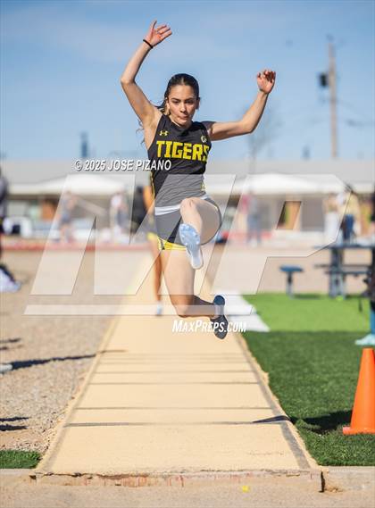Thumbnail 2 in Rolla Buck White Sands Invitational  photogallery.