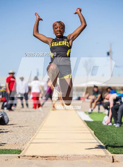 Thumbnail 3 in Rolla Buck White Sands Invitational  photogallery.