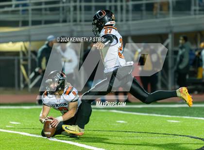 Thumbnail 2 in St. James vs. Union Parish (LHSAA DIII Non-Select Semi-Final) photogallery.