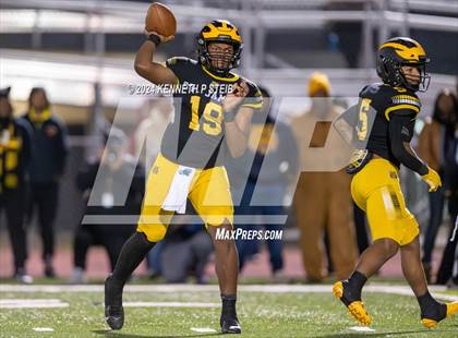 Thumbnail 1 in St. James vs. Union Parish (LHSAA DIII Non-Select Semi-Final) photogallery.