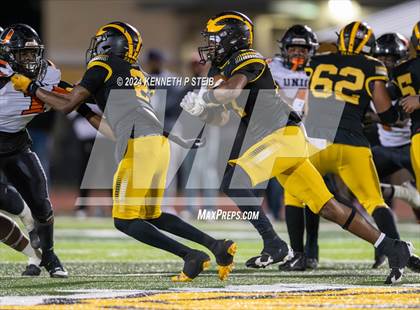 Thumbnail 2 in St. James vs. Union Parish (LHSAA DIII Non-Select Semi-Final) photogallery.