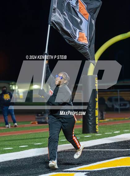 Thumbnail 1 in St. James vs. Union Parish (LHSAA DIII Non-Select Semi-Final) photogallery.