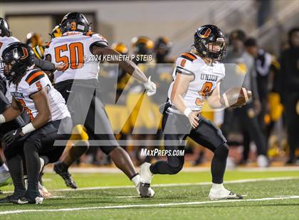 Thumbnail 2 in St. James vs. Union Parish (LHSAA DIII Non-Select Semi-Final) photogallery.