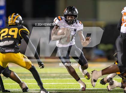 Thumbnail 2 in St. James vs. Union Parish (LHSAA DIII Non-Select Semi-Final) photogallery.
