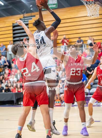 Thumbnail 2 in Calvin Christian vs. Classical Academy (CIF SDS D5 Finals) photogallery.
