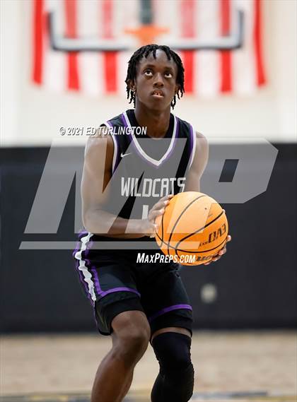Thumbnail 3 in Decatur @ Furtah Prep (Warlodge Classic Invitational) photogallery.