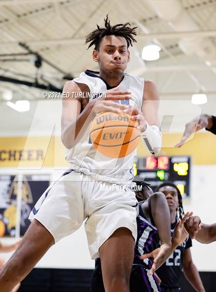 Thumbnail 2 in Decatur @ Furtah Prep (Warlodge Classic Invitational) photogallery.
