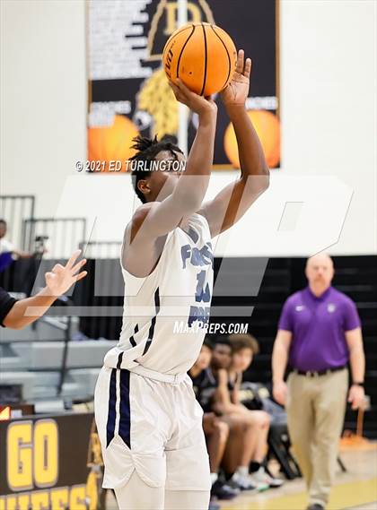 Thumbnail 2 in Decatur @ Furtah Prep (Warlodge Classic Invitational) photogallery.