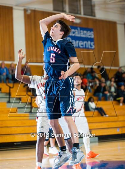 Thumbnail 2 in Liberty vs. Cosumnes Oaks (Chris Huber Classic) photogallery.