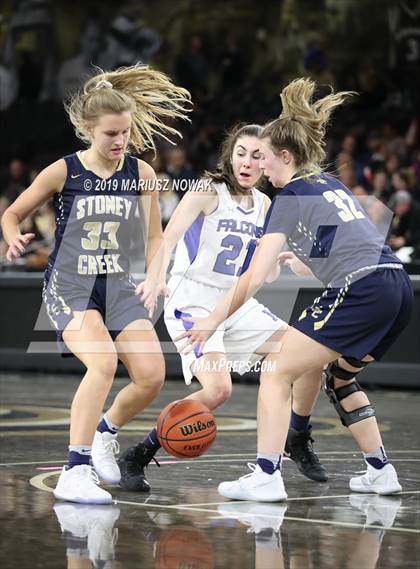 Thumbnail 2 in Stoney Creek vs. Rochester (Oakland University) photogallery.